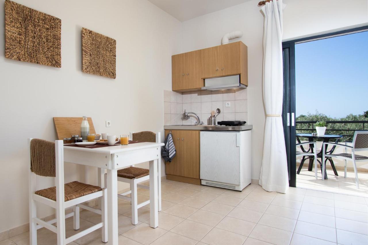 Kanso Rooms Galatás Zewnętrze zdjęcie