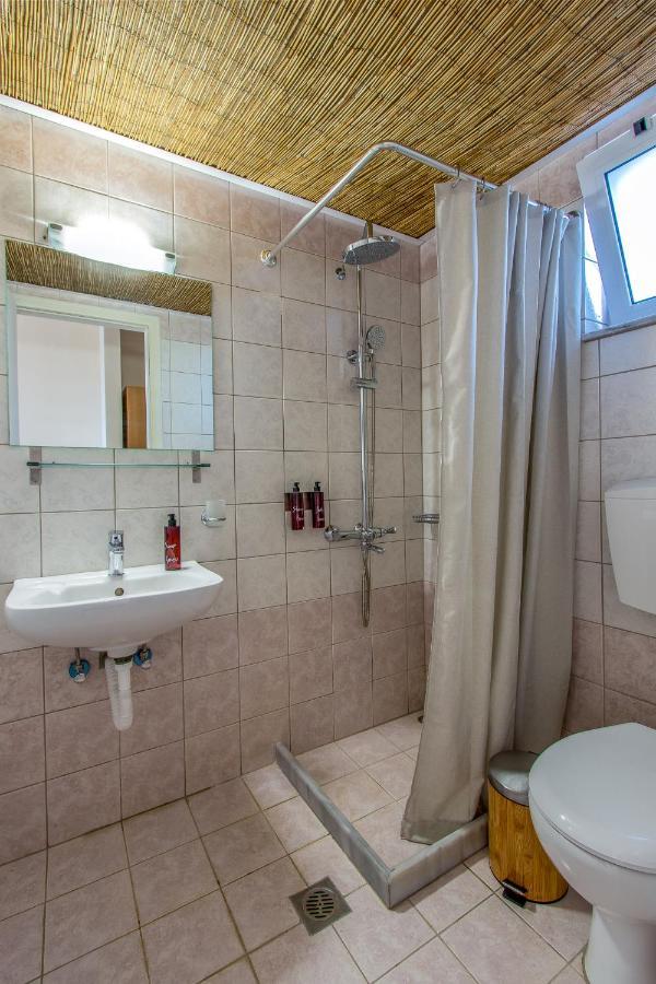 Kanso Rooms Galatás Zewnętrze zdjęcie